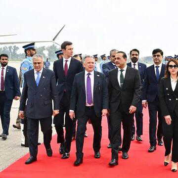 Major breakthrough: Washington agrees to unfreeze Iran's assets in Qatar, other foreign banks