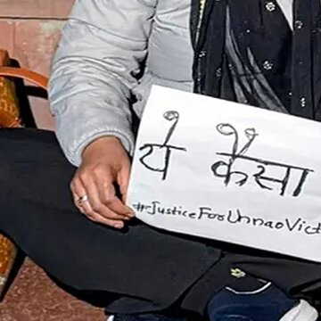 Unnao rape victim meets Rahul Gandhi after former BJP MLA Kuldeep Sengar was granted bail