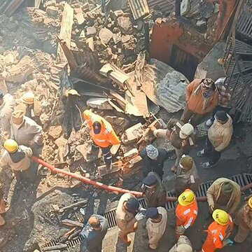 Devastating fire in Himachal's Solan: 8-year-old dies, several feared trapped