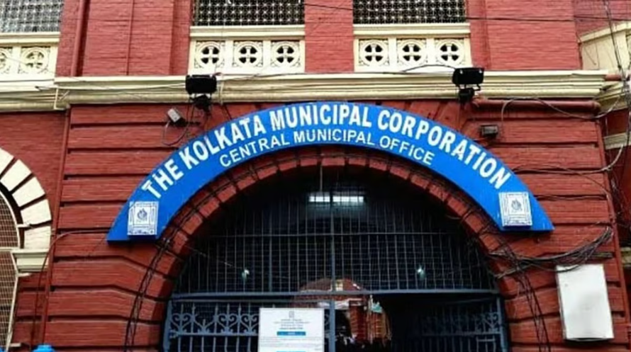 KMC directs to remove all advertising hoardings in Kolkata within 7 days, warns of action against violators