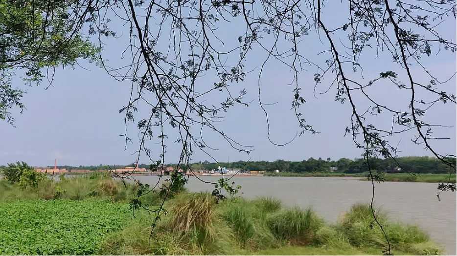 Spend a winter weekend by the Bhagirathi: Explore Heritage trails of Shantipur