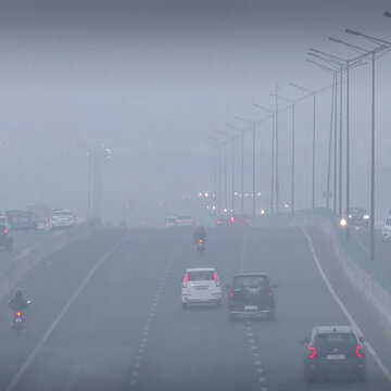 Delhi continues to choke as Bawana, Mundka rank among worst-hit with AQI near severe levels