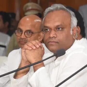 Karnataka minister has the exact answer to why Bangalore has so much traffic