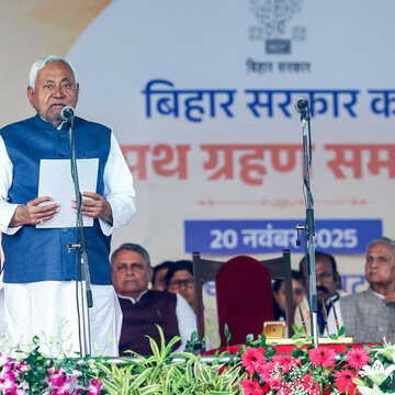 Nitish Kumar takes oath as Bihar CM for record 10th time; 26 ministers join new cabinet