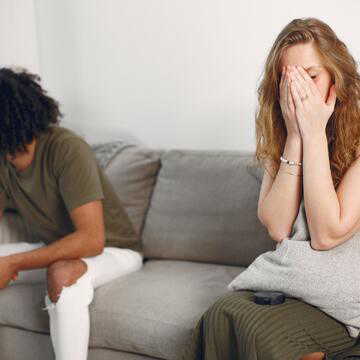 What is a frontal lobe breakup? The relationship trend gaining attention