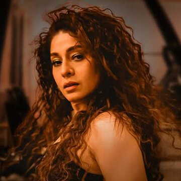 Sunidhi Chauhan postpones March 14 Kolkata show due to throat infection; new date announced