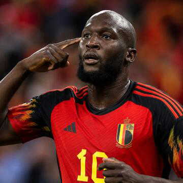 Romelu Lukaku scripts history as Belgium thrash New Zealand to reach knockouts