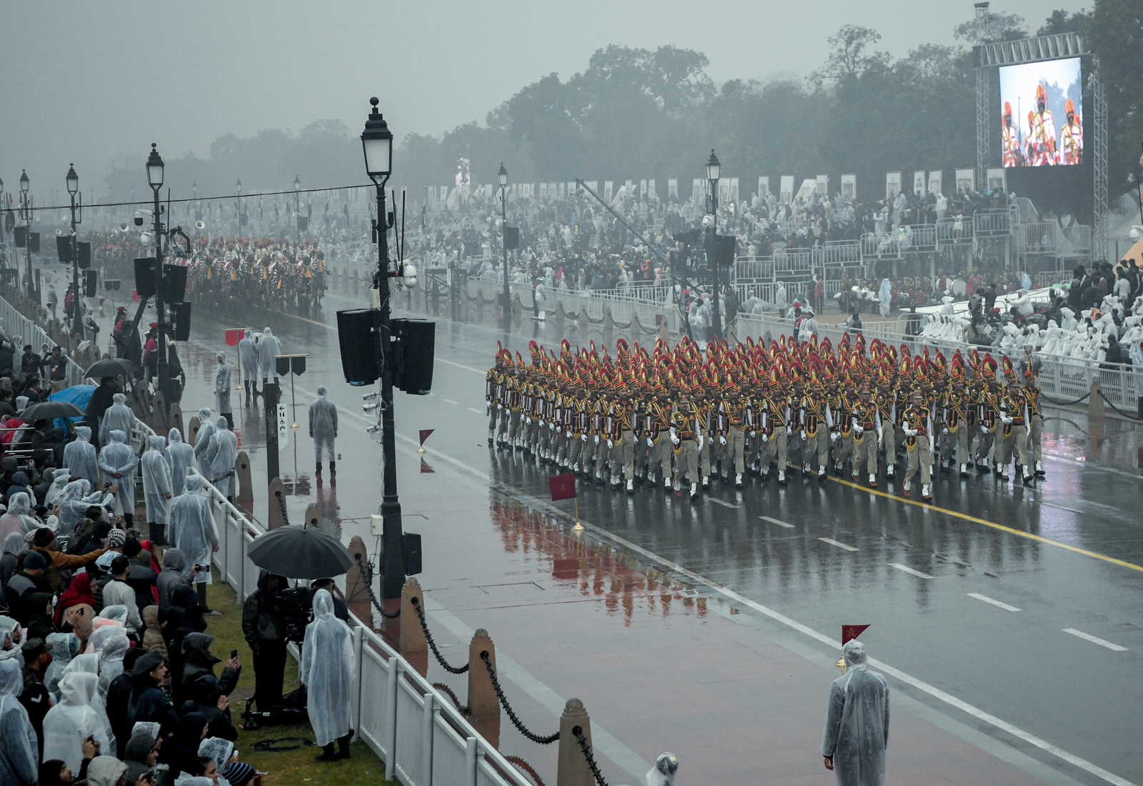 Delhi sees season’s first major rain, AQI improves; Shimla, Kashmir receive heavy snow
