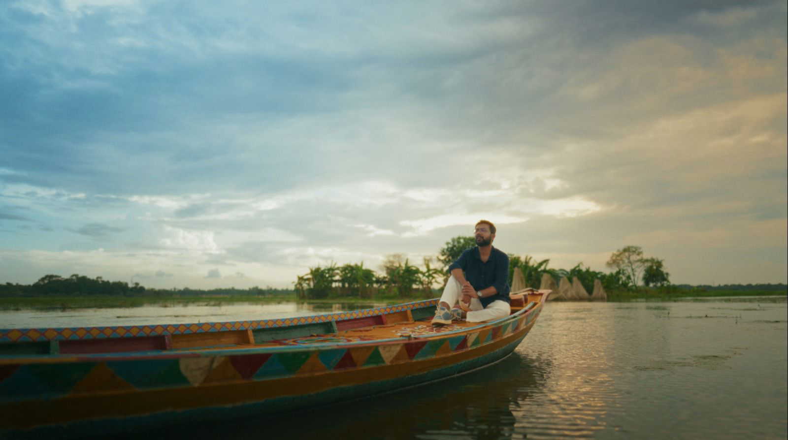 Ranajoy Bhattacharjee brings a warm winter reprise of 'Shaatjawnmer Porichoy' from Killbill Society