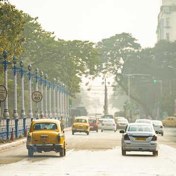 Kolkata sweats under scorching heat: Will Bengal see relief this week?