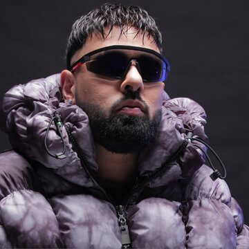 After FIR, Badshah issues a heartfelt apology for the 'Tateeree' song, saying, 'But if anyone is hurt, I seek an apology'