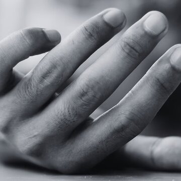 Teenager commits suicide after mother scolds him for mobile phone use ahead of board exams