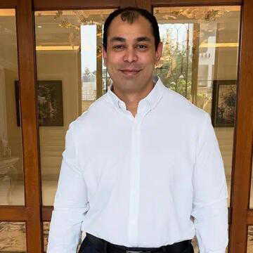 Mulayam Singh Yadav’s younger son Prateek Yadav dies at 38 in Lucknow