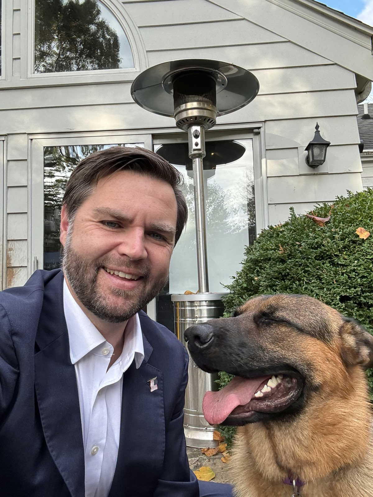 What actually happened at JD Vance's Ohio residence? Cincinnati police detain one
