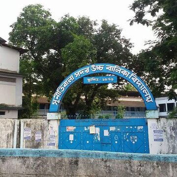 Protest erupts in Jalpaiguri after headmistress forced to do sit-ups, authorities to initiate probe