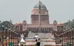 IMD issues heatwave alert as Delhi faces extreme summer conditions