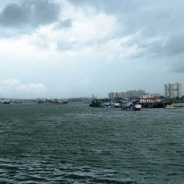 Bengal braces for warmer days; rising temperatures, rain likely in Kolkata and coastal districts