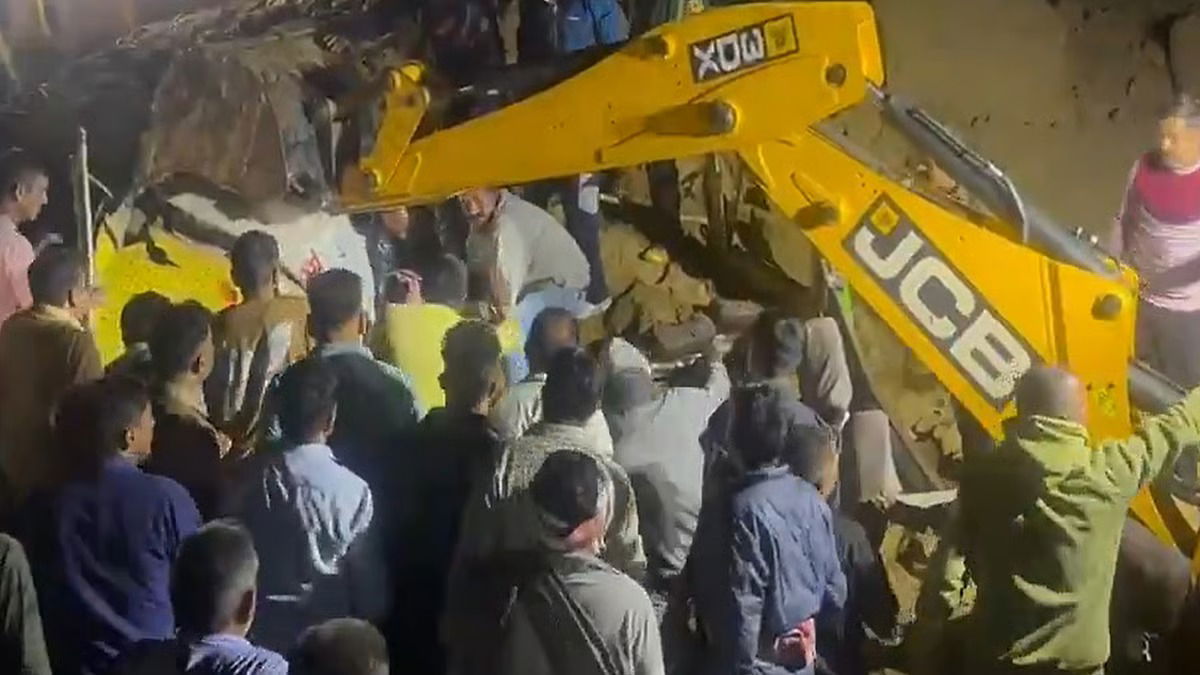 18 killed as a bus gets buried in a horrific landslide in Himachal's Bilaspur