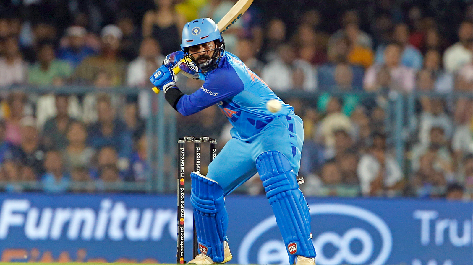 Dinesh Karthik comes out of retirement, named captain of team India for Hong Kong sixes