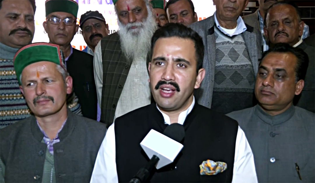 Who is Vikramaditya Singh? Himachal Pradesh minister weds Panjab University assistant professor