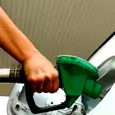 ‘Petrol and diesel are adequately available’: Oil ministry warns against storing fuel in loose containers