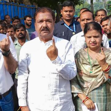 Bihar Election 2025: 31% turnout by 11 am, PM Modi urges youth to cast their votes and also inspire others