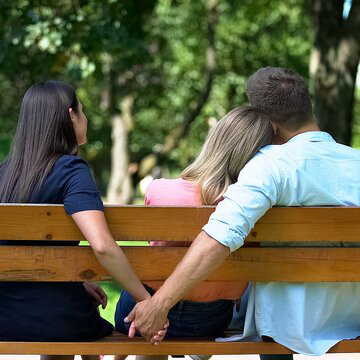 Are they already seeing someone new? The toxic truth about Monkey Branching