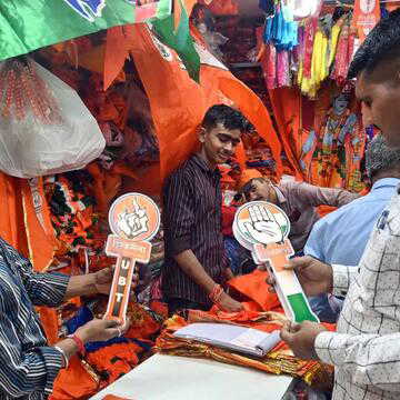 BMC mayoral battle intensifies as Eknath Shinde cites Bal Thackeray tribute, Sanjay Raut accuses BJP of tapping phones
