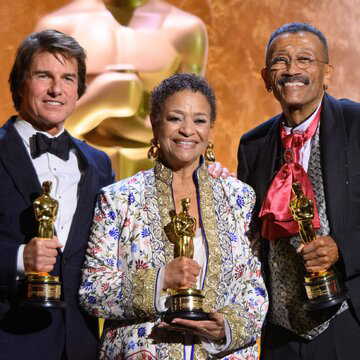 What is an Honorary Oscar? THIS insanely popular Hollywood star was honoured for the first time ever