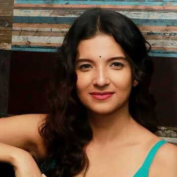 Hindi series debut for Anuradha: Which Tollywood actor stars opposite her?