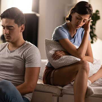 Feeling distant from your partner? 3 subtle signs your relationship is drifting apart