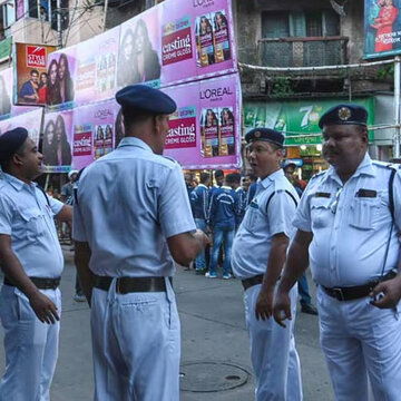 Police to keep special watch during puja to prevent accidents, 'Bondhu App' to guide the way