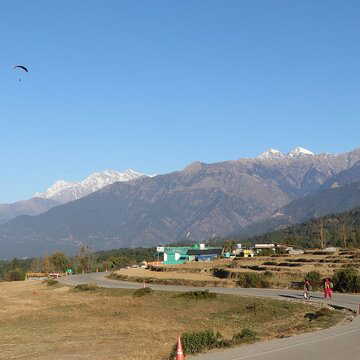 Bir-Billing travel guide: Inside India’s paragliding capital amid Dhauladhar’s scenic beauty