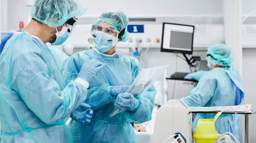 ‘Society won’t forgive us if we neglect doctors’: Supreme Court on COVID death insurance