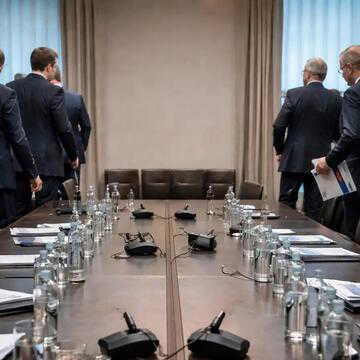 Peace talks between Ukraine and Russia end abruptly; Ukraine says Russia 'dragging out' war negotiations