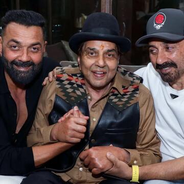 Sunny Deol rushes to Breach Candy Hospital as father Dharmendra remains under observation