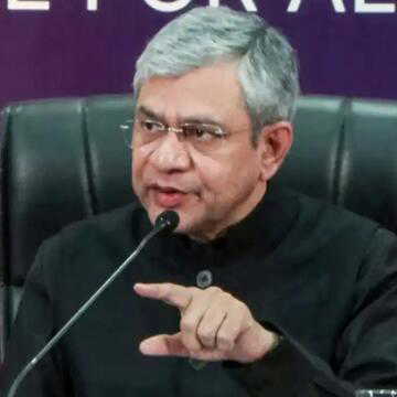 Is a social media age cap coming? Ashwini Vaishnaw hints at new rules