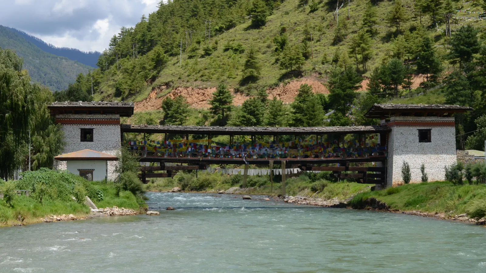 Bhutan issues alert as Wangchu river water level reaches critical limit