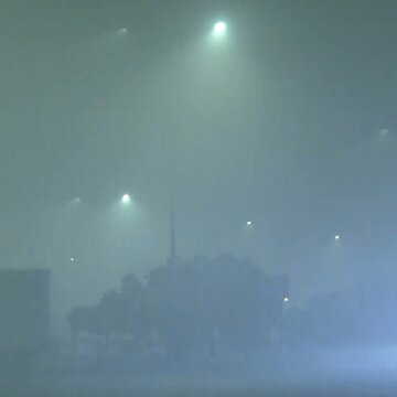 Delhi AQI improves slightly to ‘very poor’; coal-, wood-fired tandoors banned