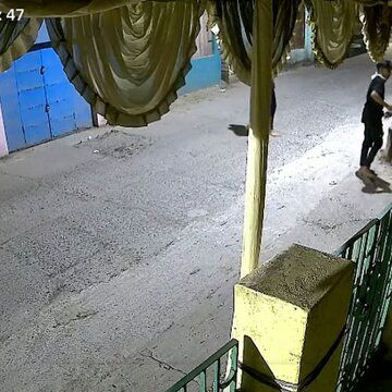 Two youths throw bomb at house at midnight and flee, panic in Baidyabati