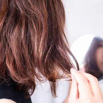 Winter hair care tips: 5 easy ways to keep your hair healthy and moisturised