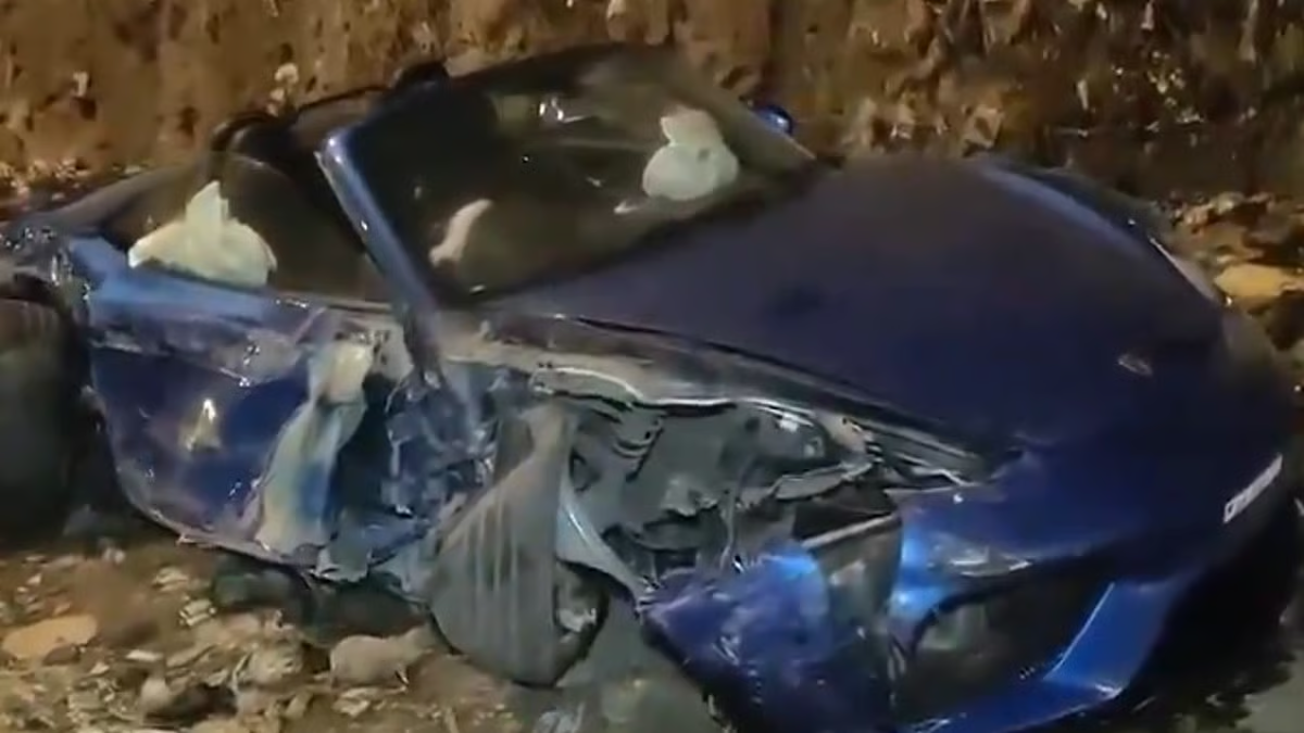 Porsche worth crores destroyed after high-speed race with BMW
