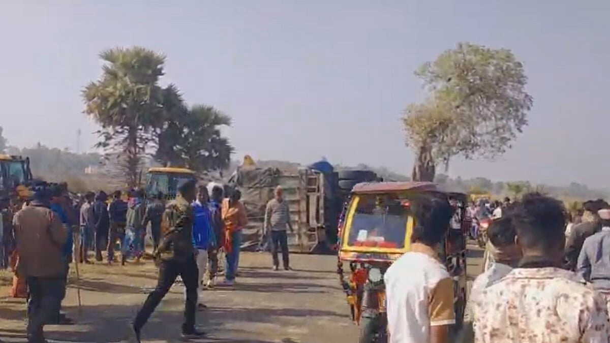 Goods truck overturns near Hirakhani More, cyclist dies on the spot