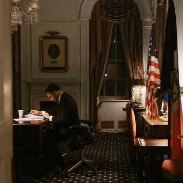 Zohran Mamdani takes office with mass inauguration and immediate housing orders