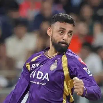 What did Varun Chakravarthy reveal about KKR’s emotional dressing room after win?
