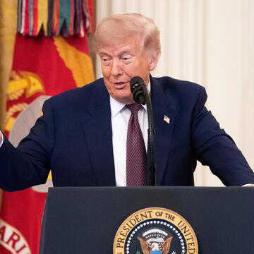 ‘She begged me to take a picture with her’: Trump’s claim draws sharp response from Meloni