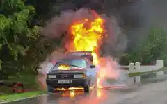 Delhi-Mumbai Expressway tragedy: Sudden blaze engulfs taxi, 5 family members killed