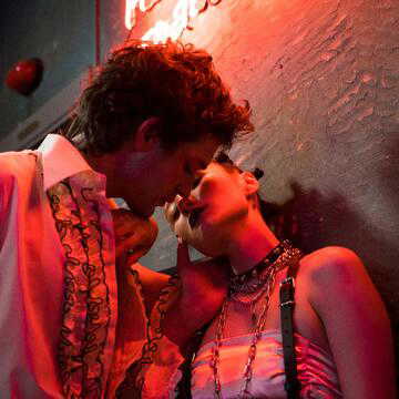 From taboo to trend: Why young couples are trying swinging