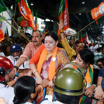 BJP leader Agnimitra Paul demands investigation on how many ‘women from Bangladesh’ are receiving Lokkhir Bhandar aid by WB govt.