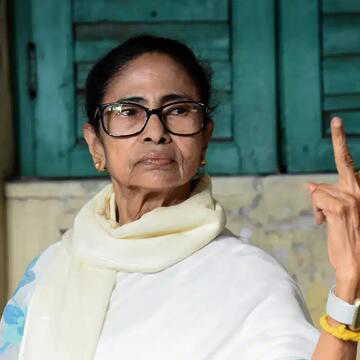 'Load-shedding is being deliberately imposed': Mamata Banerjee alleges CCTV shut-offs, suspicious movement near strong rooms